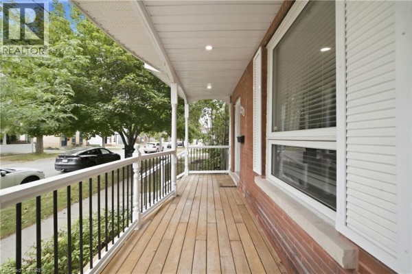 Recreation room - 271 Park Avenue, Brantford, ON N3S5K8 Photo 3