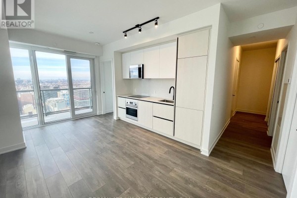 Kitchen - 2710 - 108 Peter Street, Toronto, ON M5V2G7 Photo 3