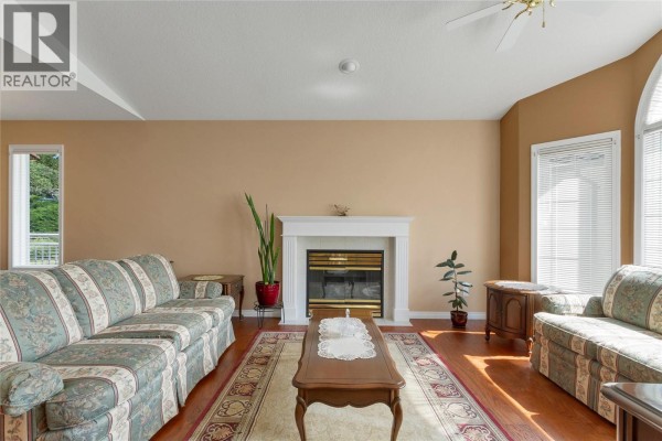 Family room - 2710 Allenby Way Unit# 16, Vernon, BC V1T9P2 Photo 5