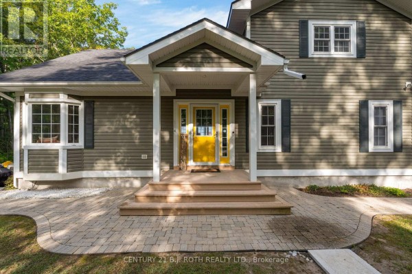 2710 Portage Trail, Springwater, ON, photo 2