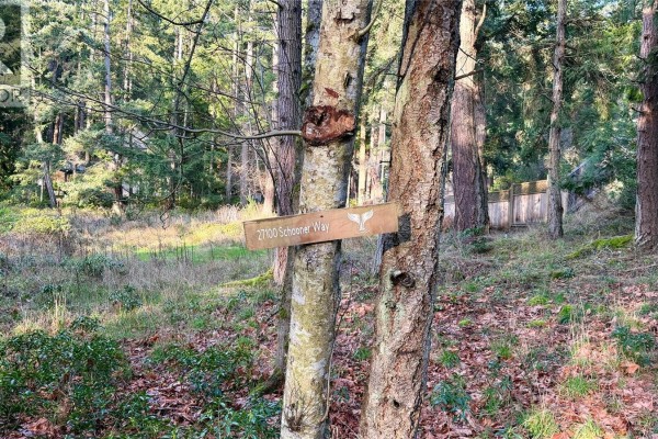 27100 Schooner Way, Pender Island, BC, photo 2