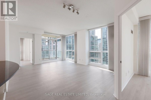 2711 - 16 Yonge Street, Toronto, ON, photo 3