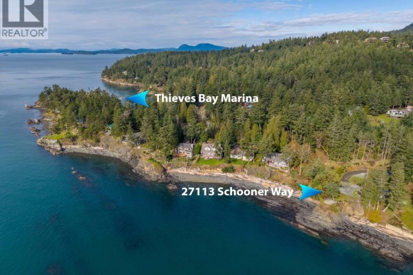 27113 Schooner Way, Pender Island, BC V0N2M2 Photo 4