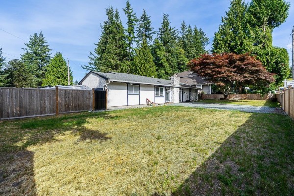 2714 Parkway Drive, Surrey, BC V4P1E8 Photo 3