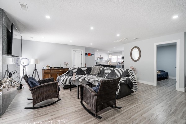 2714 Parkway Drive, Surrey, BC V4P1E8 Photo 5