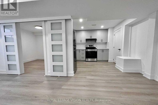 Bsmt - 2714 Sapphire Drive, Pickering, ON L1X0E7 Photo 4