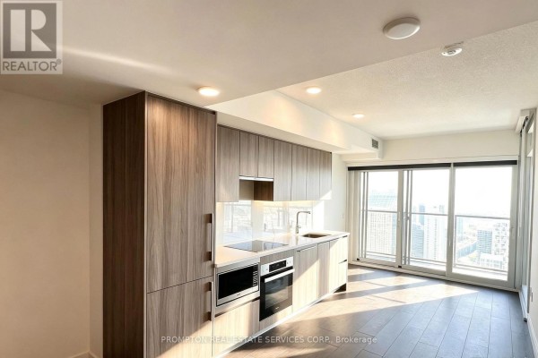 2715 - 3 Concord Cityplace Way, Toronto, ON M5V0X4 Photo 2