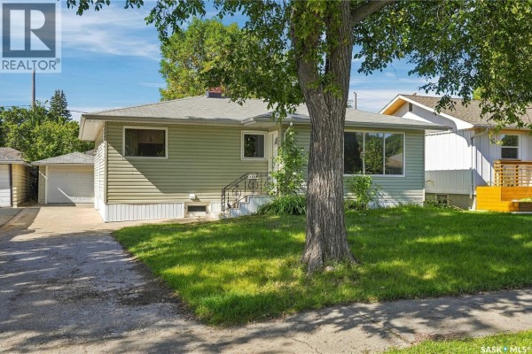 Dining room - 2716 Winnipeg Street, Regina, SK S4P1H9 Photo 3