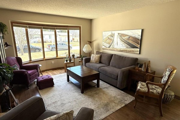 Primary Bedroom - 272 1st Street Sw, Carman, MB R0G0J0 Photo 5