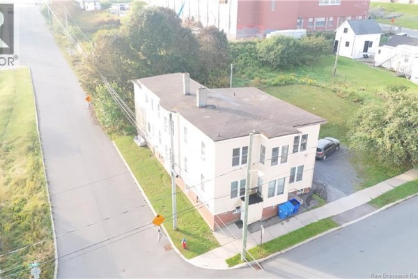272-274 Tower Street, Saint John, NB E2M1Z7 Photo 4