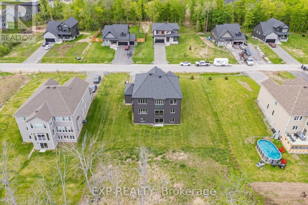 272 Antler Court, Mississippi Mills, ON, photo 2