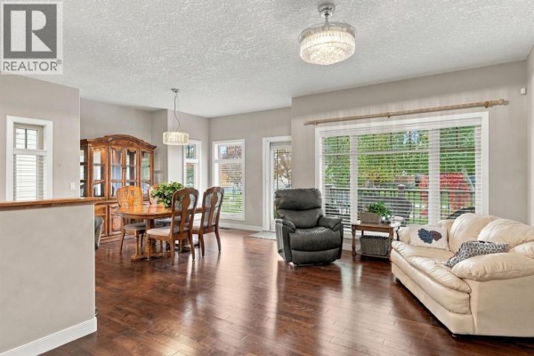 Primary Bedroom - 272 Bridle Estates Road Sw, Calgary, AB T2Y0E9 Photo 5