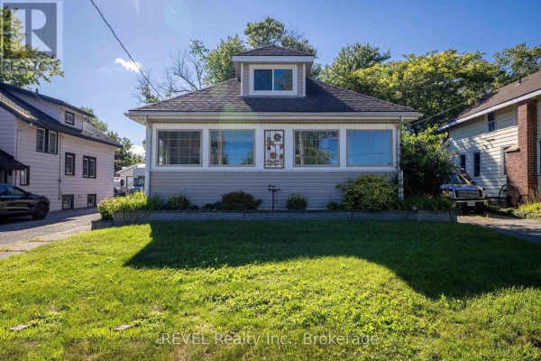 272 High Street, Fort Erie, ON L2A3R3 Photo 3