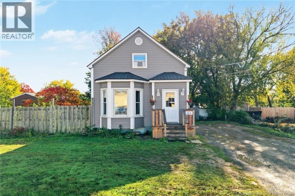 Bonus Room - 272 Hughes Street, Devon, NB E3A2W3 Photo 2
