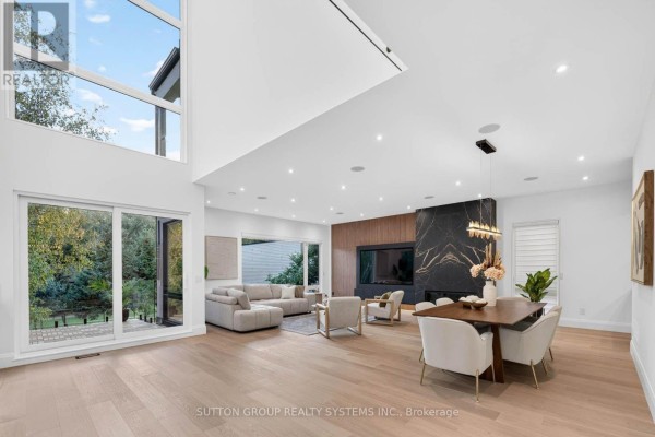 272 Renforth Drive, Toronto, ON M9C2K9 Photo 3