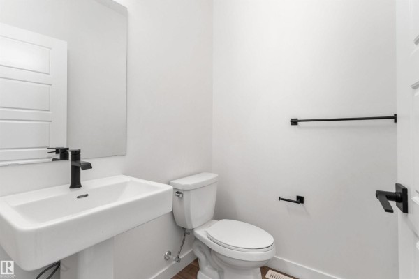 Kitchen - 2720 194 St Nw, Edmonton, AB T6M3B1 Photo 3