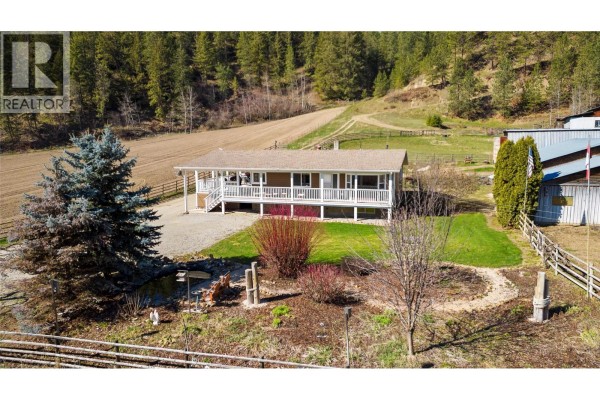 2720 Salmon River Road, Salmon Arm, BC, photo 2