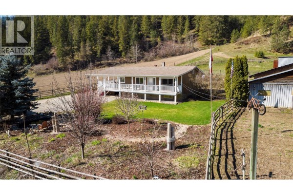 2720 Salmon River Road, Salmon Arm, BC, photo 3