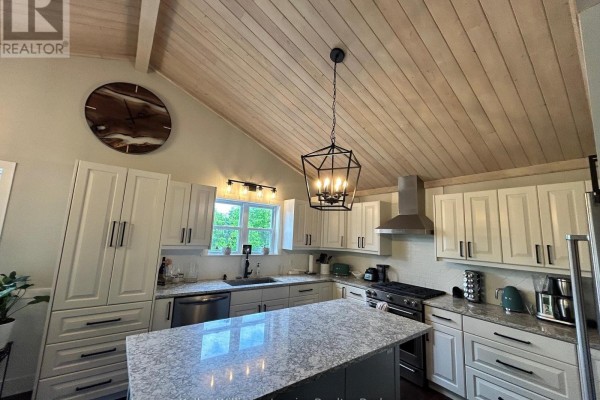 Foyer - 27229 Highway 62 S, Bancroft, ON K0L1C0 Photo 5