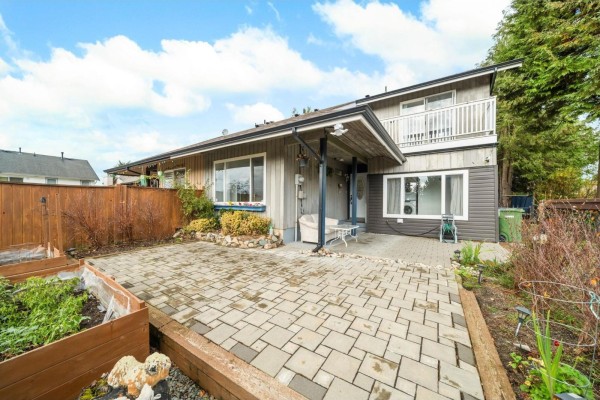 2725 Sandon Drive, Abbotsford, BC V2S7J3 Photo 5