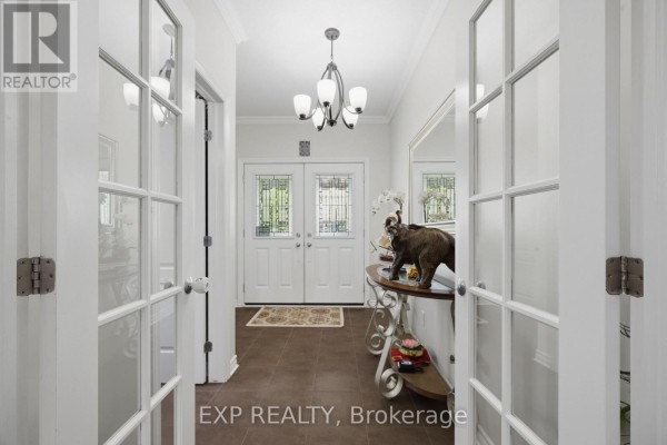 Primary Bedroom - 273 Gracewood Crescent, Ottawa, ON K1T0J1 Photo 3