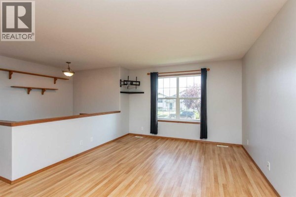 Laundry room - 273 Kendrew Drive, Red Deer, AB T4P3Y9 Photo 4