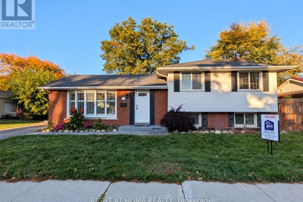 273 Kenwood Avenue, Burlington, ON L7L4L9 Photo 2