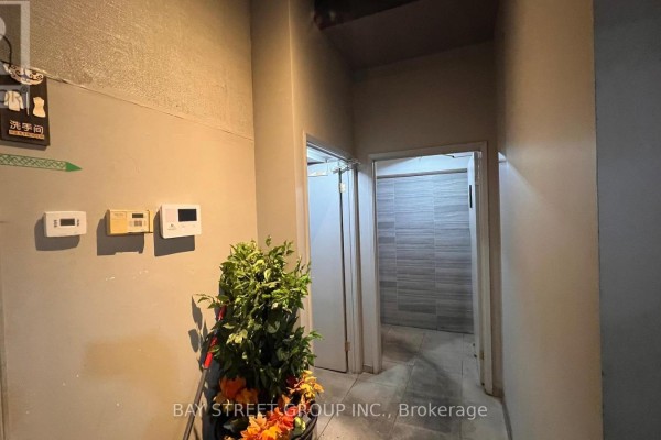 273 King Street E, Hamilton, ON, photo 3