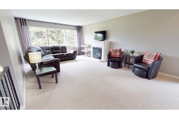 Bedroom 2 - 27309 Twp Road 534, Rural Parkland County, AB T7X3S1 Photo 5