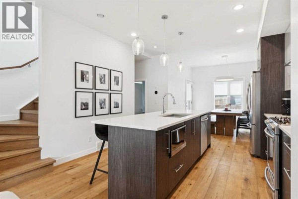Foyer - 2731 19 Avenue Sw, Calgary, AB T3E2B9 Photo 5