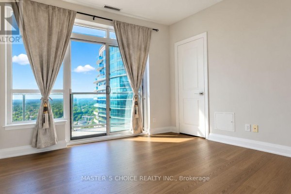 Bedroom 2 - 2732 - 7161 Yonge Street, Markham, ON L3T0C8 Photo 5