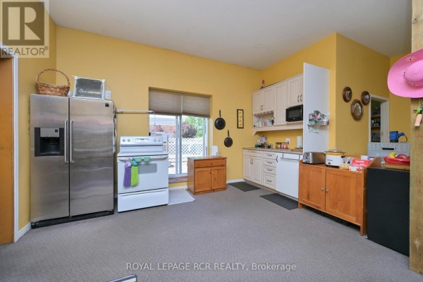 274 10th Street, Hanover, ON N4N1P2 Photo 2