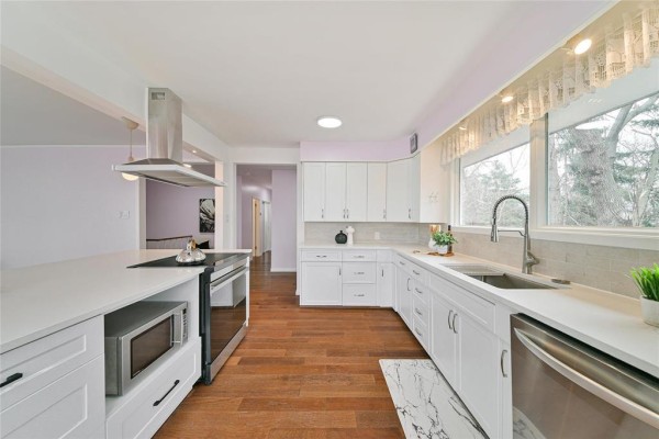 274 Dunkirk Drive, Winnipeg Residential Sold $699,900