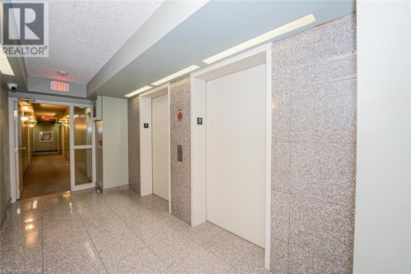 274 Erb Street W Unit# 801, Waterloo, ON, photo 3