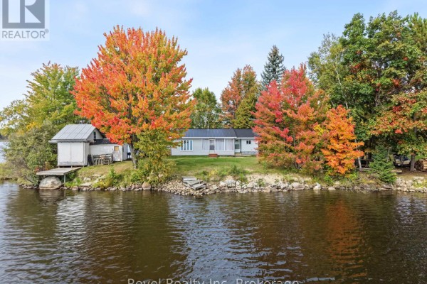 274 Mallard Haven Road, Chisholm, ON P0H1B0 Photo 4