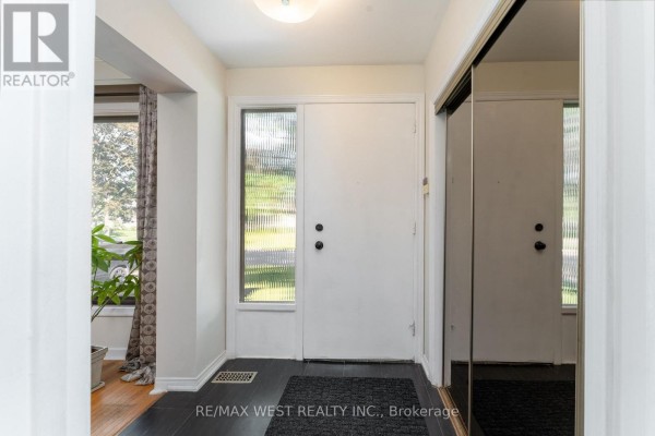 274 Maxwell Street, Toronto, ON, photo 2