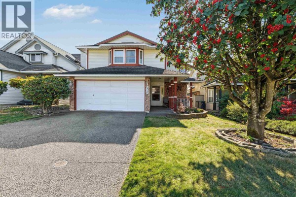 2740 Westlake Drive, Coquitlam, BC V3C5J7 Photo 2