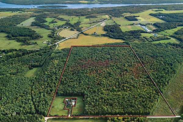 2743 6e Concession, Pontiac, QC J0X2G0 Photo 2