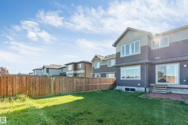 Kitchen - 2743 Collins Cr Sw, Edmonton, AB T6W3X4 Photo 3