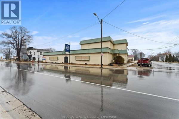 2744 County Rd 42, St  Joachim, ON N0R1S0 Photo 3