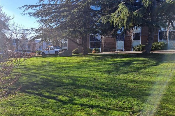 275 Battleford Ave, Saanich, BC V8L1K7 Photo 4