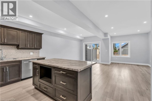 275 James Street S Unit# 20, St  Marys, ON, photo 3