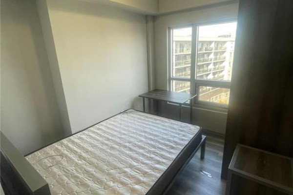 Living room - 275 Larch Street Unit# F513, Waterloo, ON N2L0J3 Photo 5