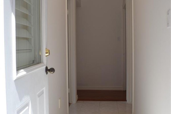 Bedroom - 275 Locheed Drive Unit# Lower, Hamilton, ON L8T5A4 Photo 2