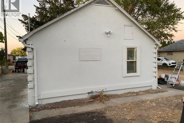 Primary Bedroom - 275 Ponto Road, Kelowna, BC V1X2G2 Photo 4