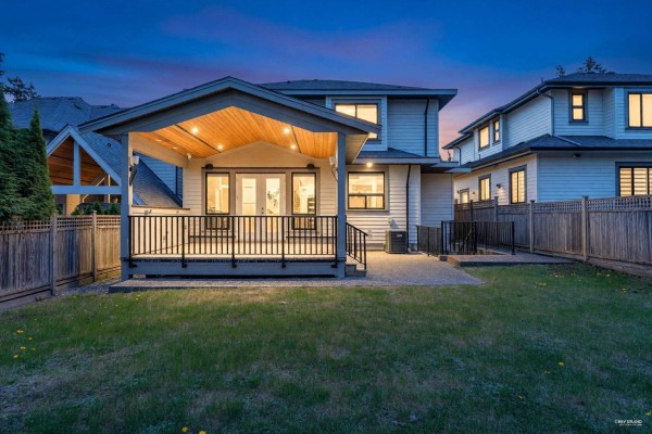 2751 164 Street, Surrey, BC V3Z0E2 Photo 2