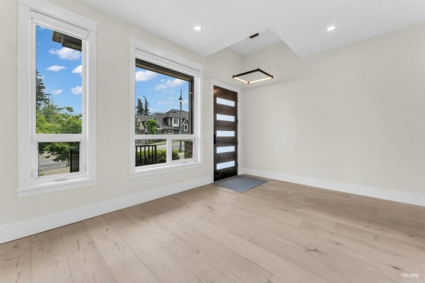 2751 164 Street, Surrey, BC V3Z0E2 Photo 3