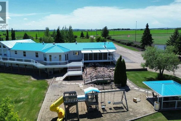 4pc Bathroom - 27556 Township Road 372, Rural Red Deer County, AB T4G0M5 Photo 3