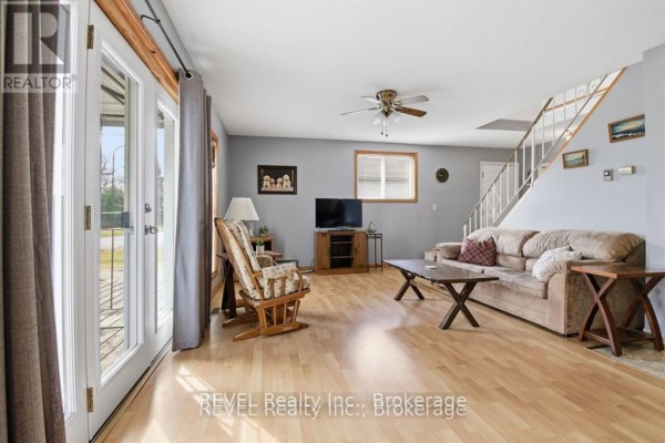 Laundry room - 2757 North Shore Drive, Haldimand, ON N0A1K0 Photo 5