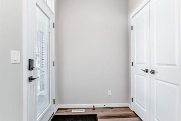Dining room - 276 Belmont Boulevard Sw, Calgary, AB T2X4W6 Photo 4